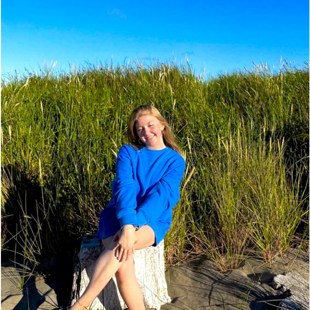 Meet your Posher, Emily